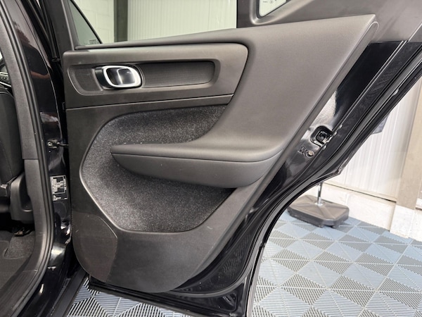 Used Volvo XC40 2019 for sale - 75634612: Photo 47