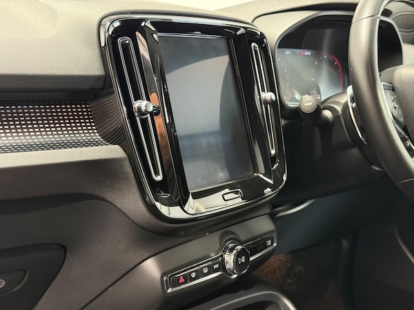 Used Volvo XC40 2019 for sale - 75634612: Photo 53