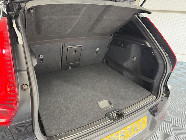 Used Volvo XC40 2019 for sale - 75634612: Photo 55