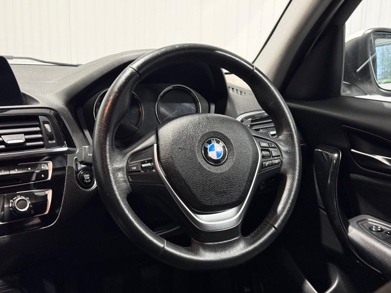 Used BMW 1 Series 2018 for sale - 77279501: Photo 54