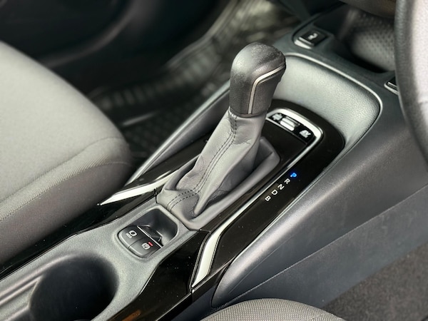 Used Toyota Corolla 2020 for sale - 75414213: Photo 25