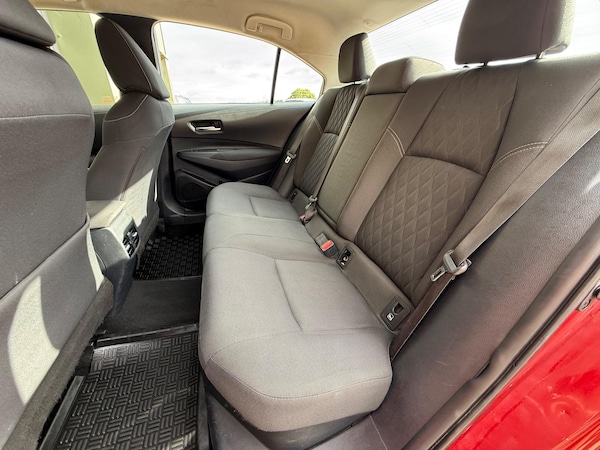 Used Toyota Corolla 2020 for sale - 75414213: Photo 31