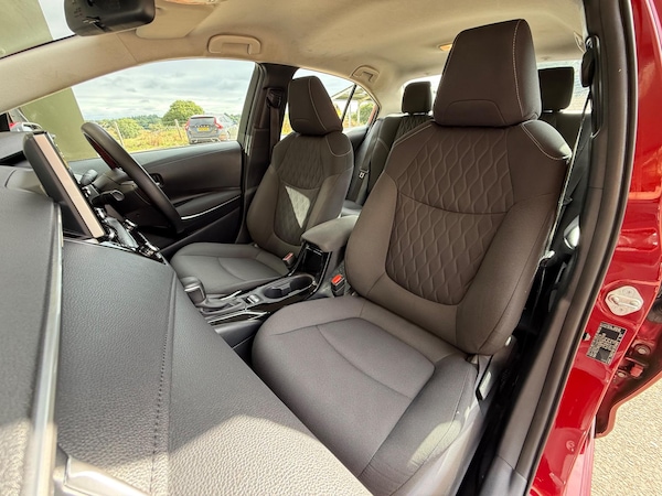 Used Toyota Corolla 2020 for sale - 75414213: Photo 55