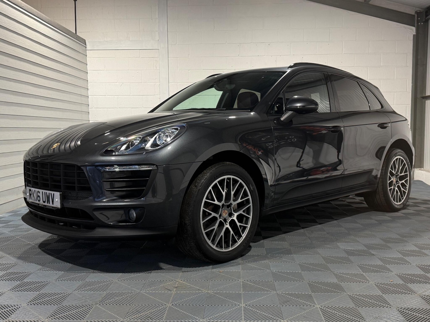 Used Porsche Macan 2016 for sale - 76913926: Photo 10