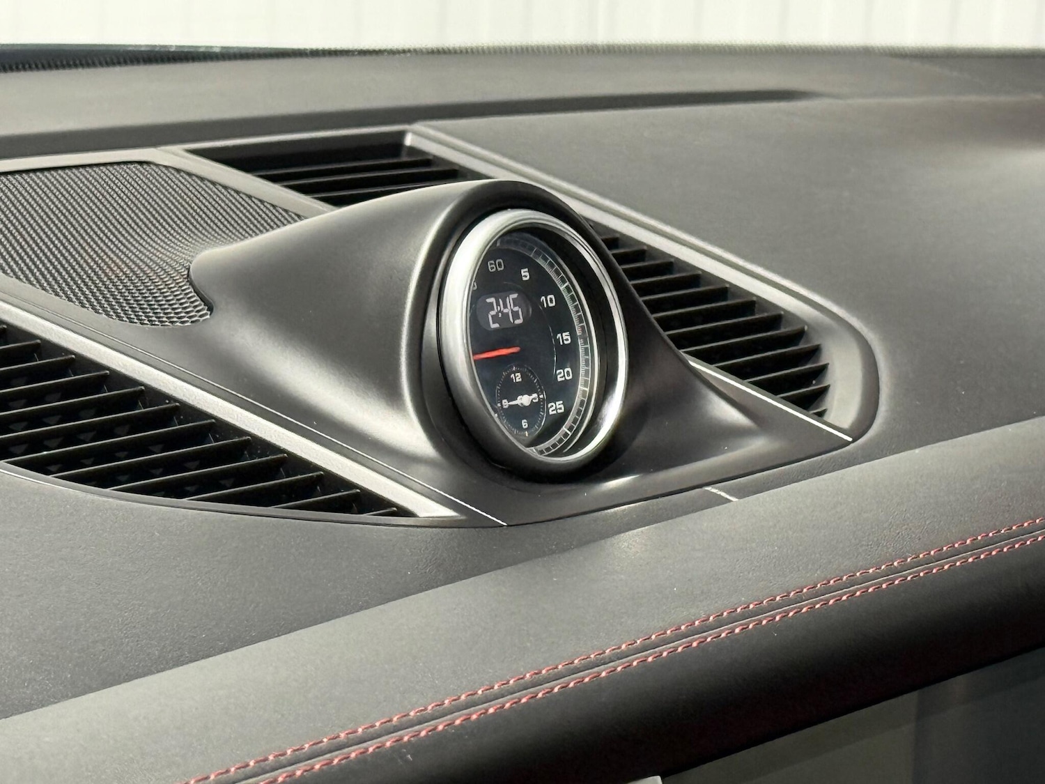 Used Porsche Macan 2016 for sale - 76913926: Photo 79