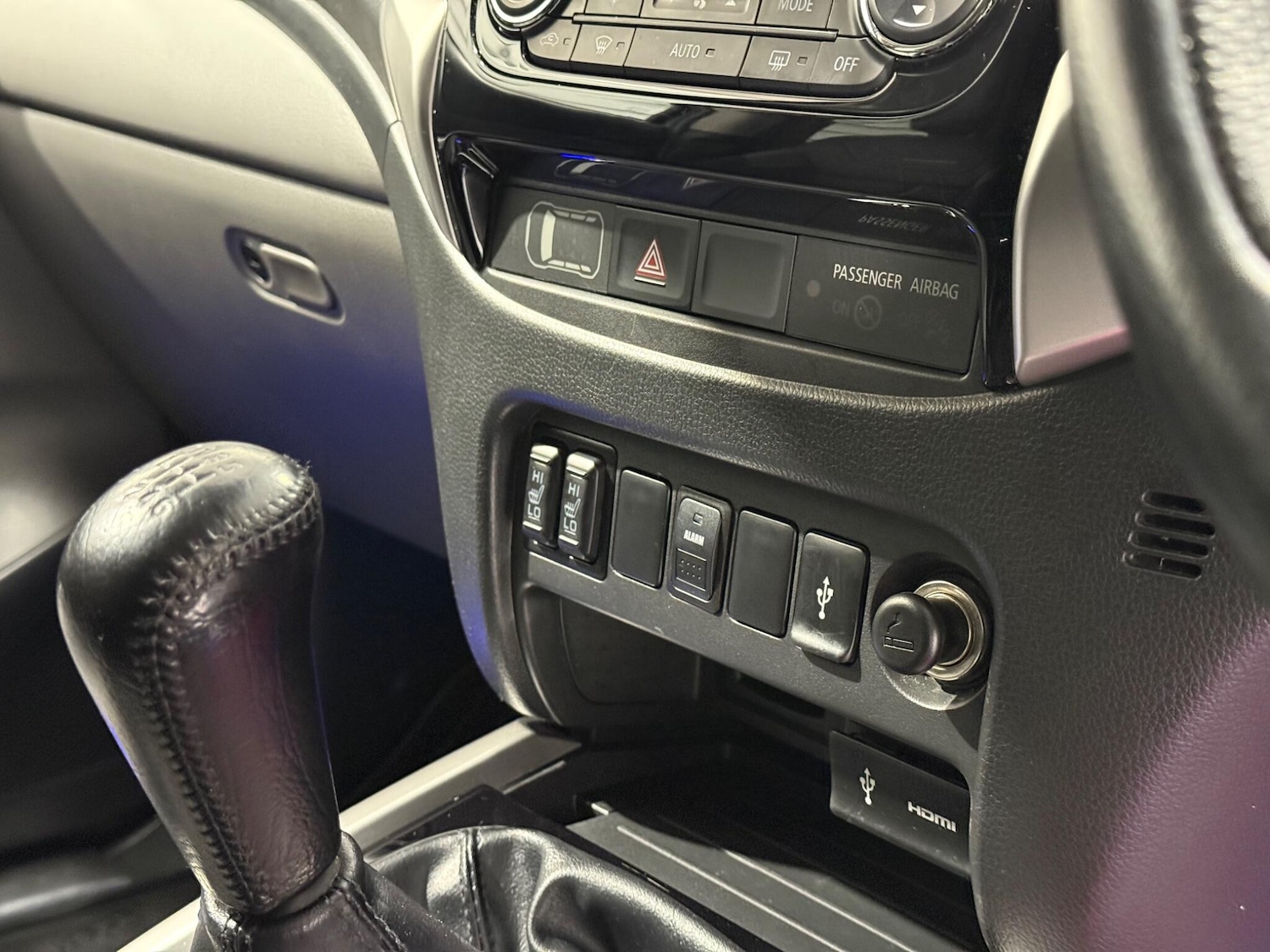 Used Mitsubishi L200 2018 for sale - 76349594: Photo 38