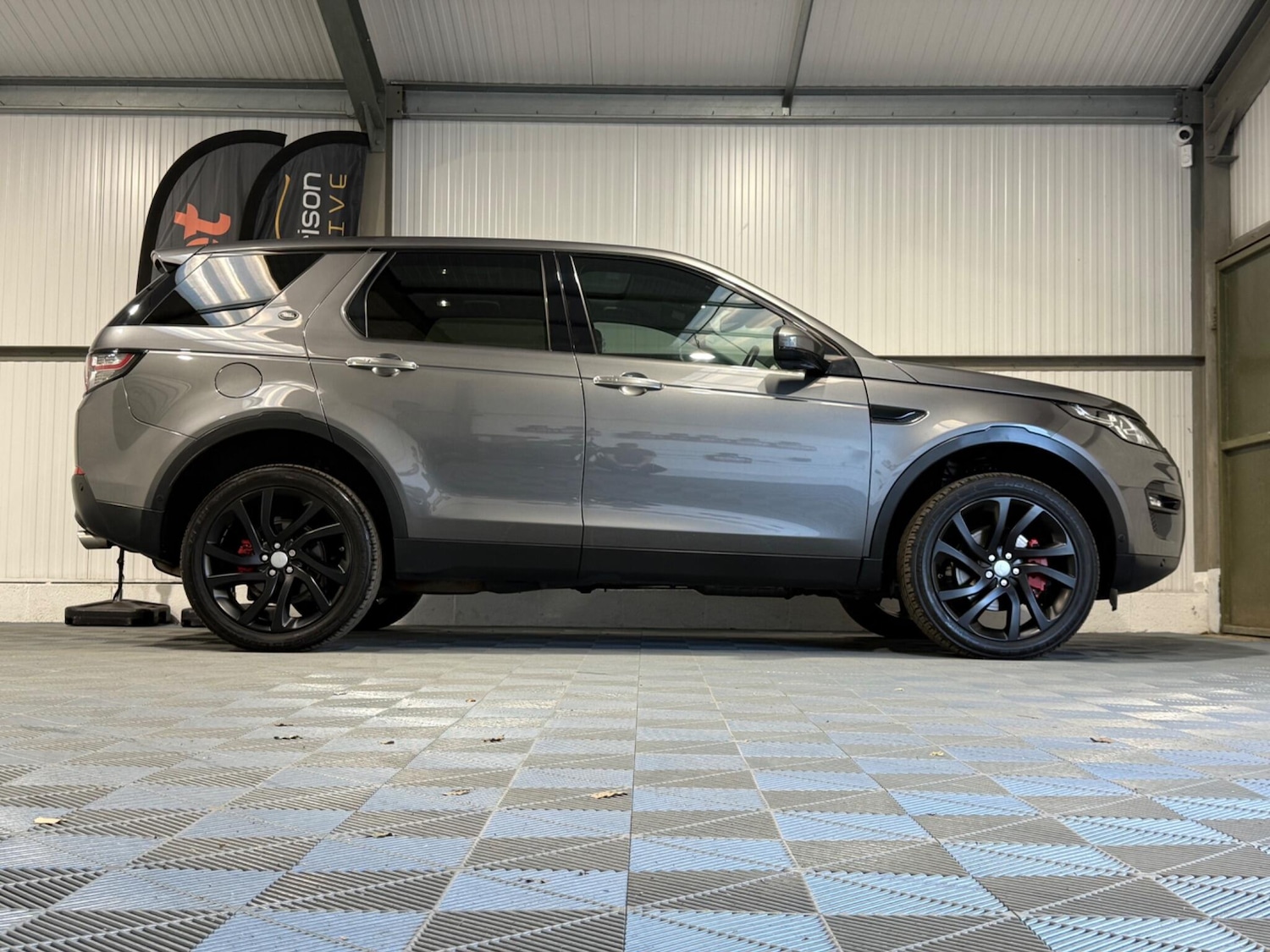 Used Land Rover Discovery Sport for sale - 76072707: Photo 28