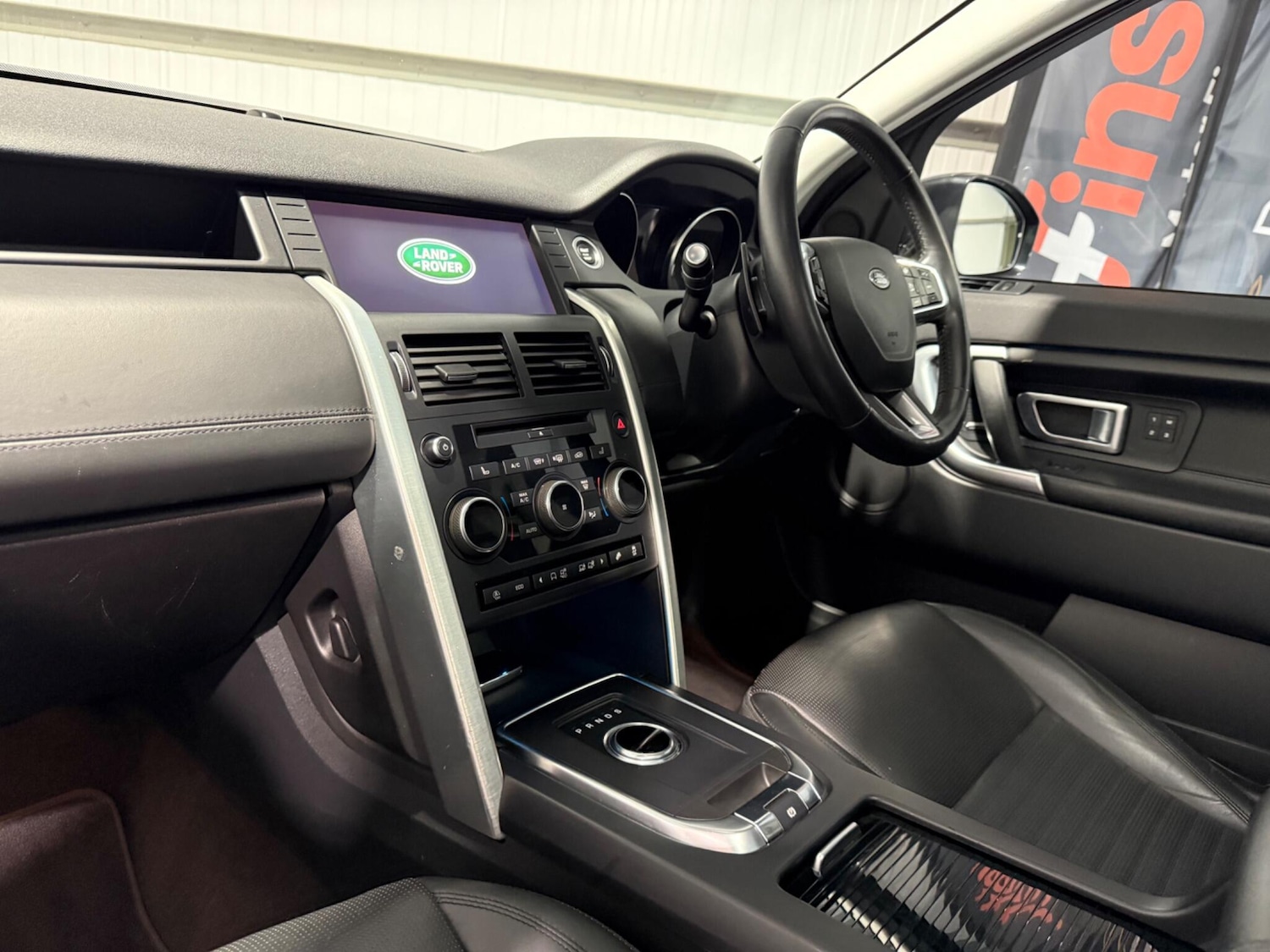 Used Land Rover Discovery Sport for sale - 76072707: Photo 33