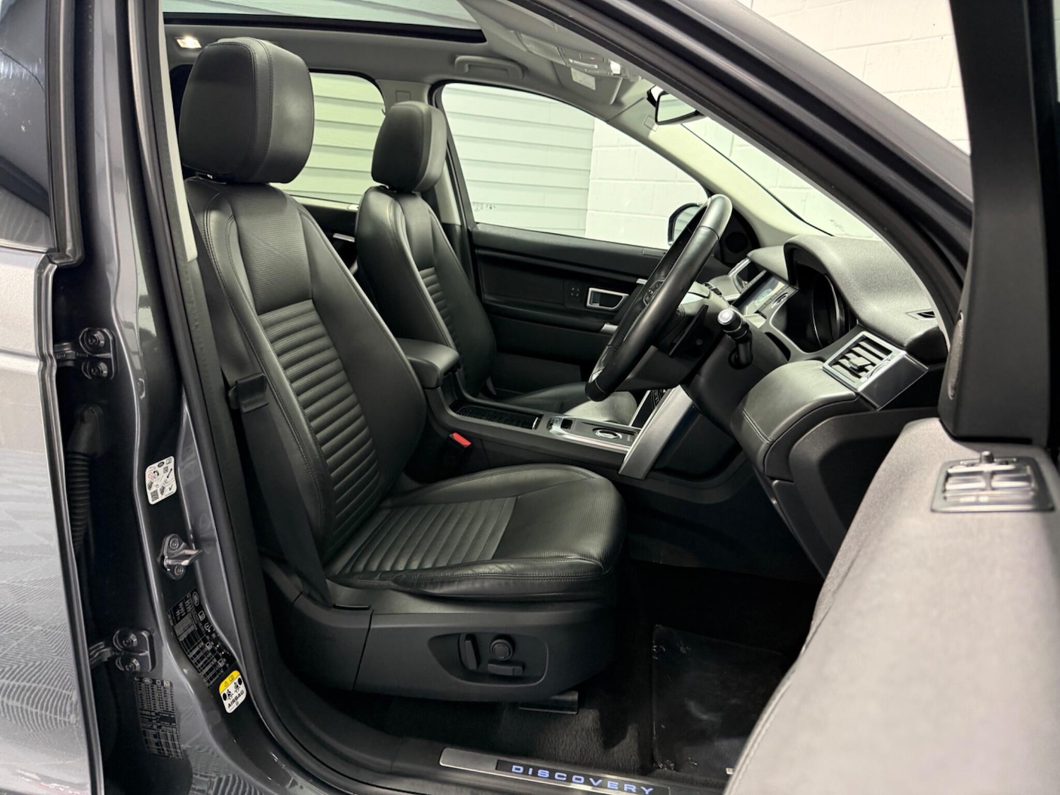 Used Land Rover Discovery Sport for sale - 76072707: Photo 37
