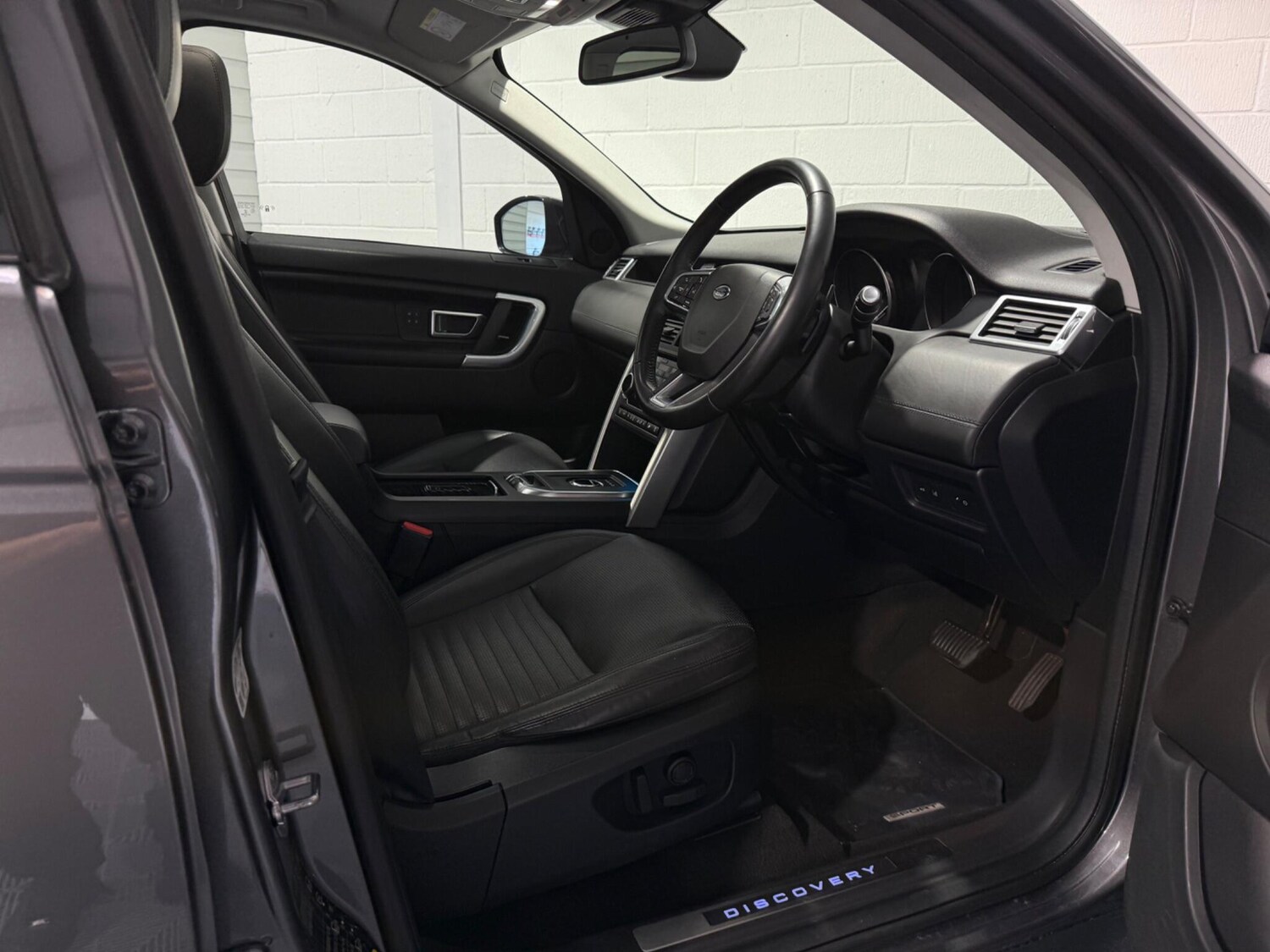 Used Land Rover Discovery Sport for sale - 76072707: Photo 39