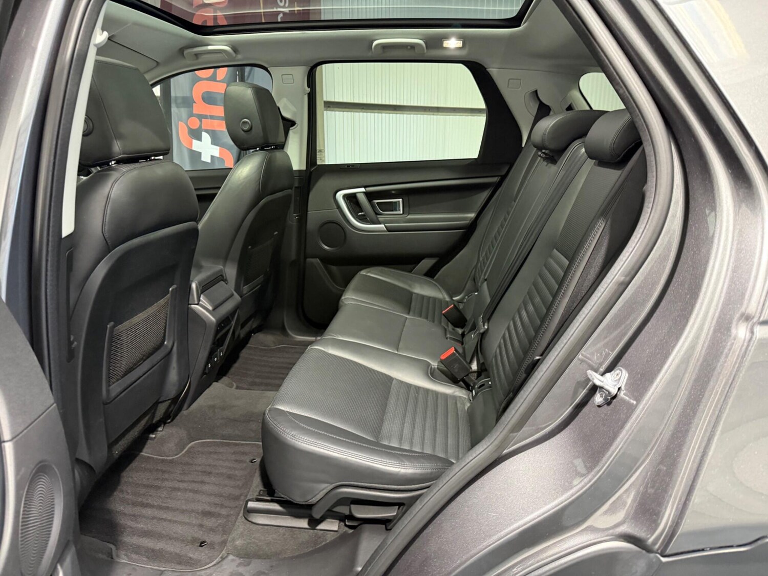 Used Land Rover Discovery Sport for sale - 76072707: Photo 42