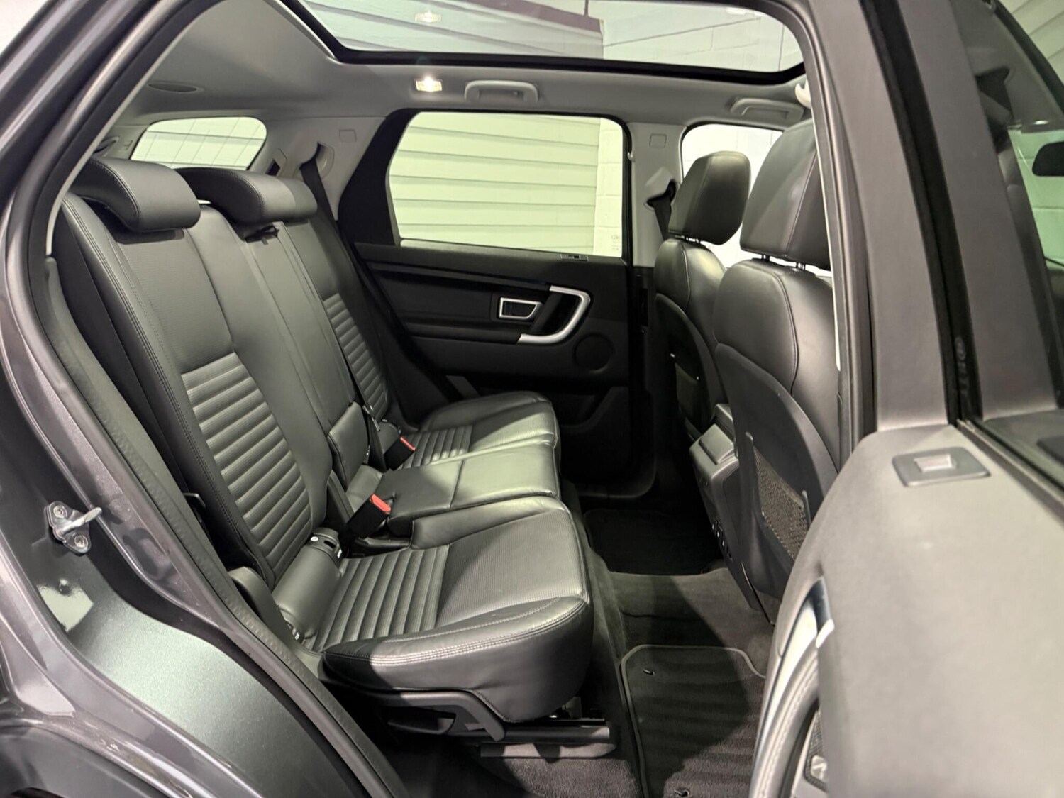 Used Land Rover Discovery Sport for sale - 76072707: Photo 44