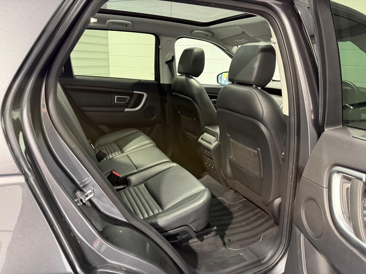 Used Land Rover Discovery Sport for sale - 76072707: Photo 45