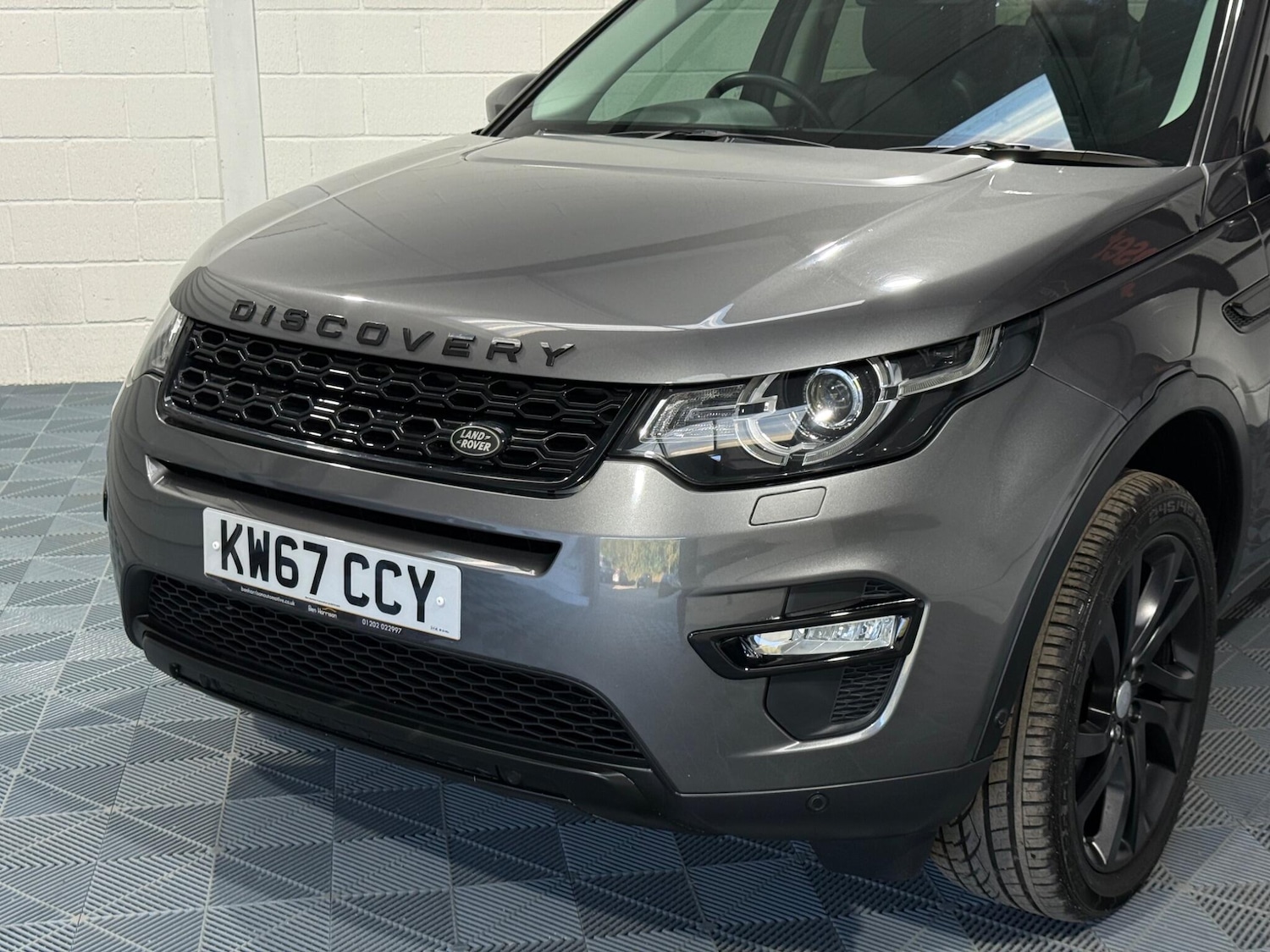 Used Land Rover Discovery Sport for sale - 76072707: Photo 5