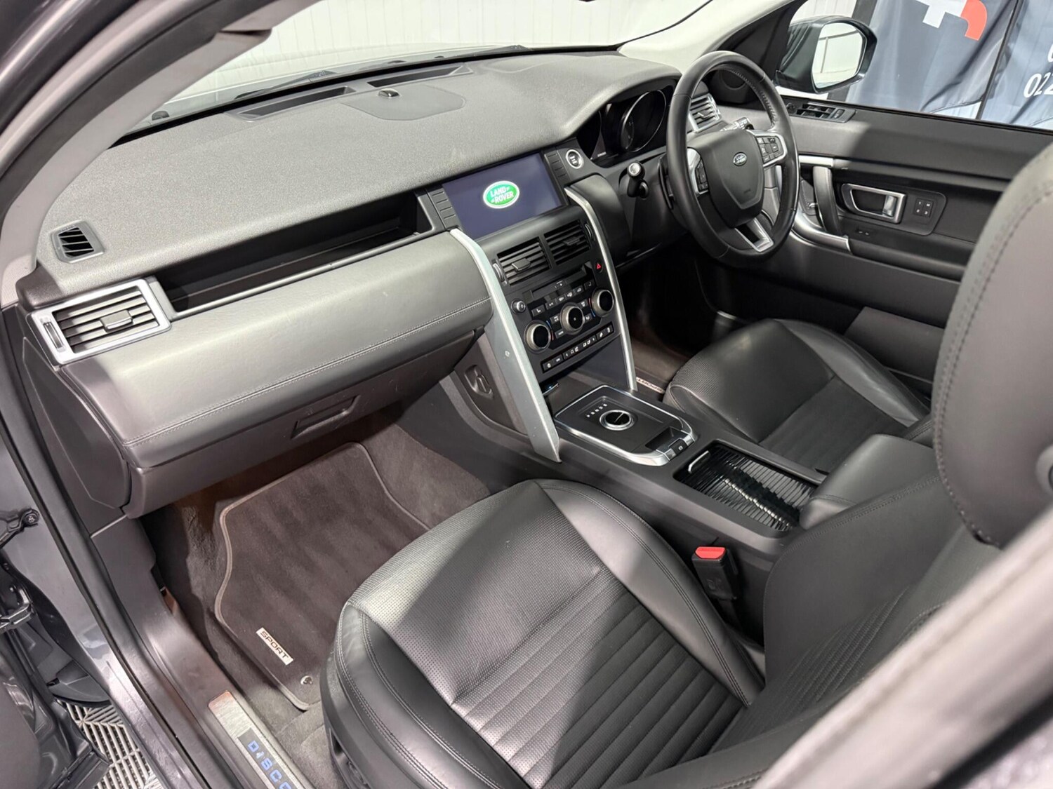 Used Land Rover Discovery Sport for sale - 76072707: Photo 59