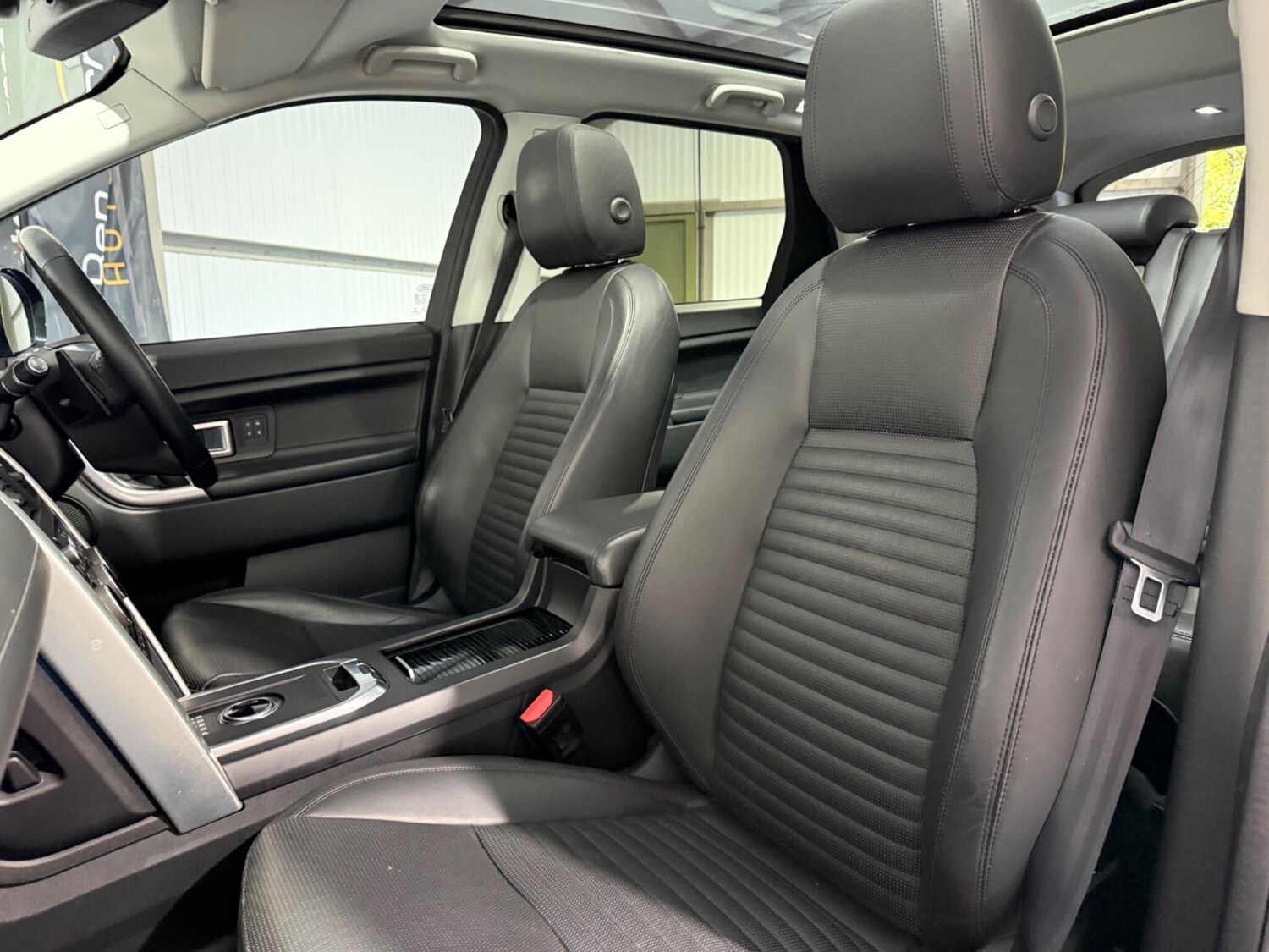 Used Land Rover Discovery Sport for sale - 76072707: Photo 60