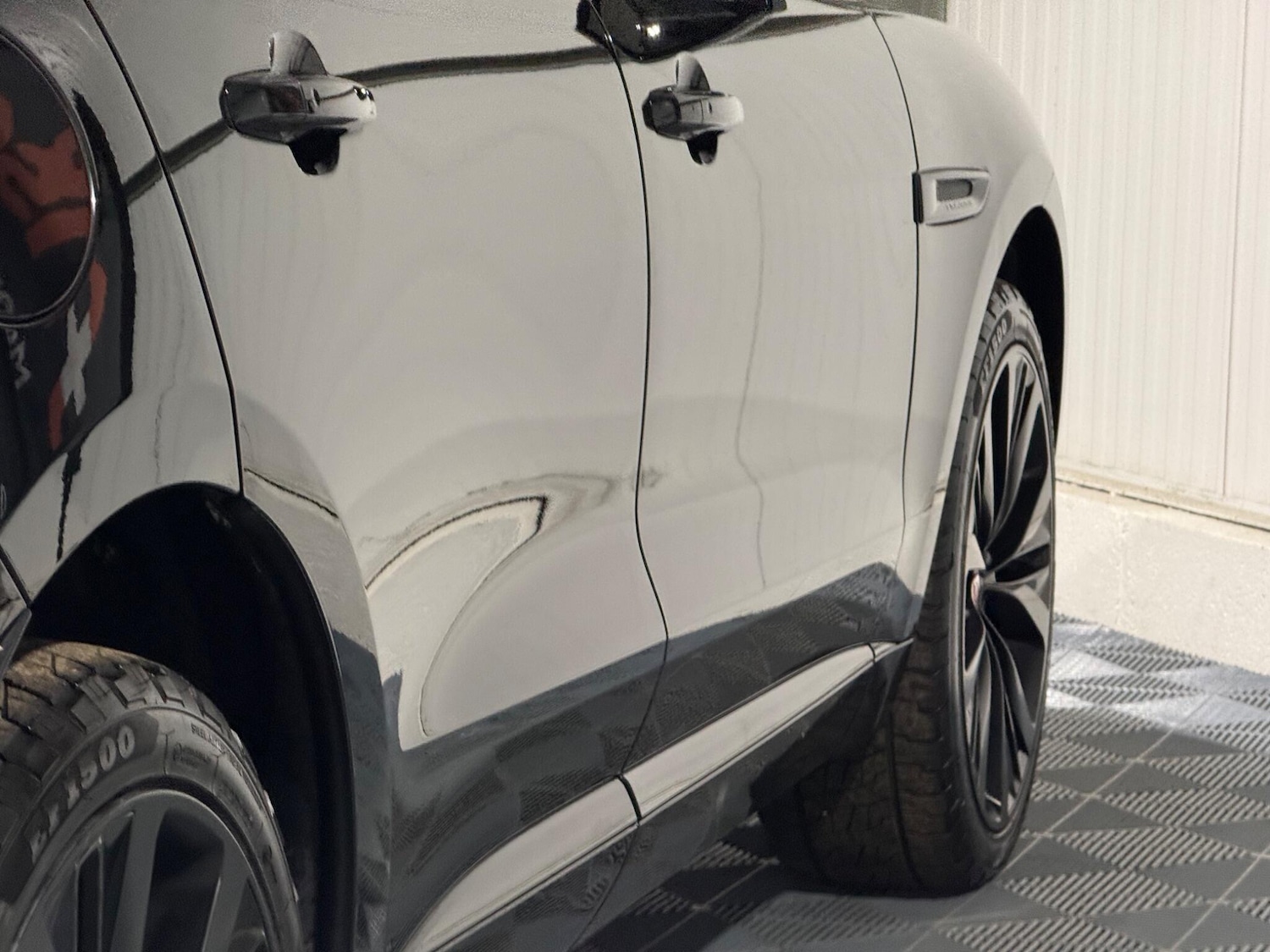 Used Jaguar F-Pace 2018 for sale - 76728240: Photo 31