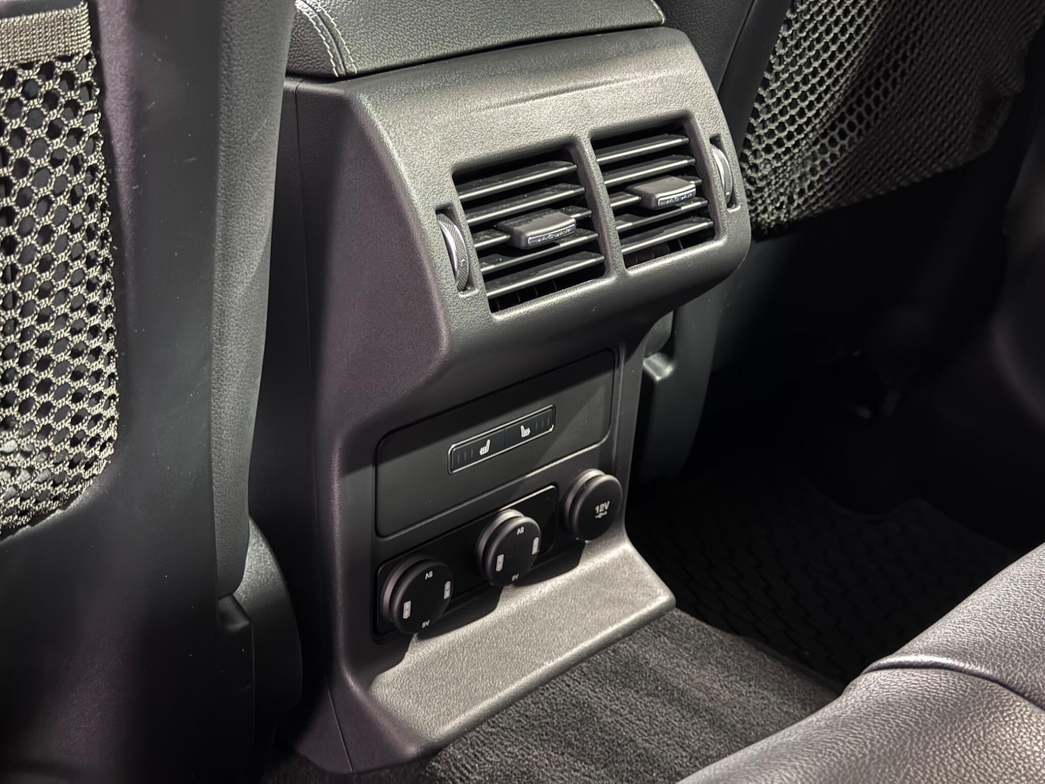 Used Jaguar F-Pace 2018 for sale - 76728240: Photo 47