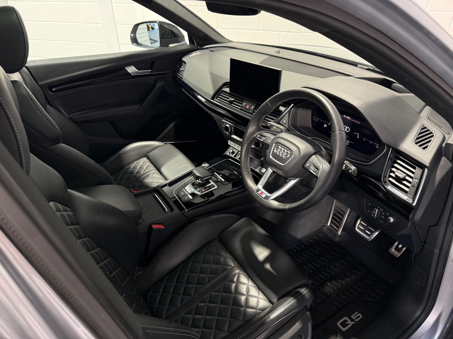 Used Audi Q5 for sale - 77175280: Photo 2