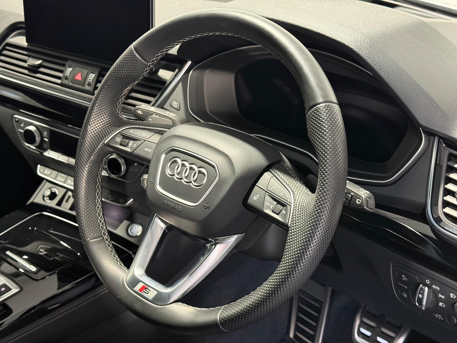 Used Audi Q5 for sale - 77175280: Photo 76