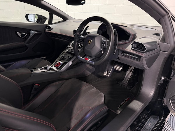 Used Lamborghini Huracan 2015 for sale - 75059716: Photo 2