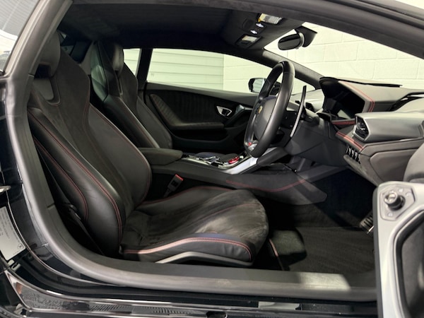 Used Lamborghini Huracan 2015 for sale - 75059716: Photo 32