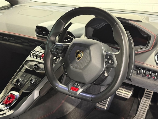 Used Lamborghini Huracan 2015 for sale - 75059716: Photo 45