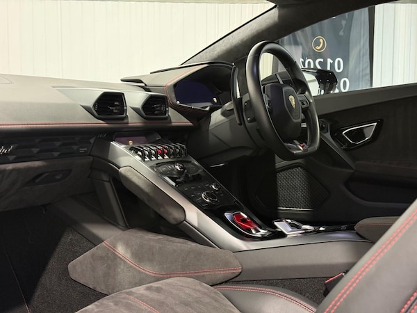 Used Lamborghini Huracan 2015 for sale - 75059716: Photo 65