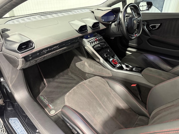 Used Lamborghini Huracan 2015 for sale - 75059716: Photo 66