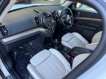 Used MINI Countryman 2018 for sale - 74227777: Photo