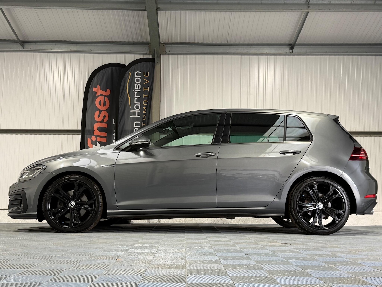 Used Volkswagen Golf 2017 for sale - 76942357: Photo 18