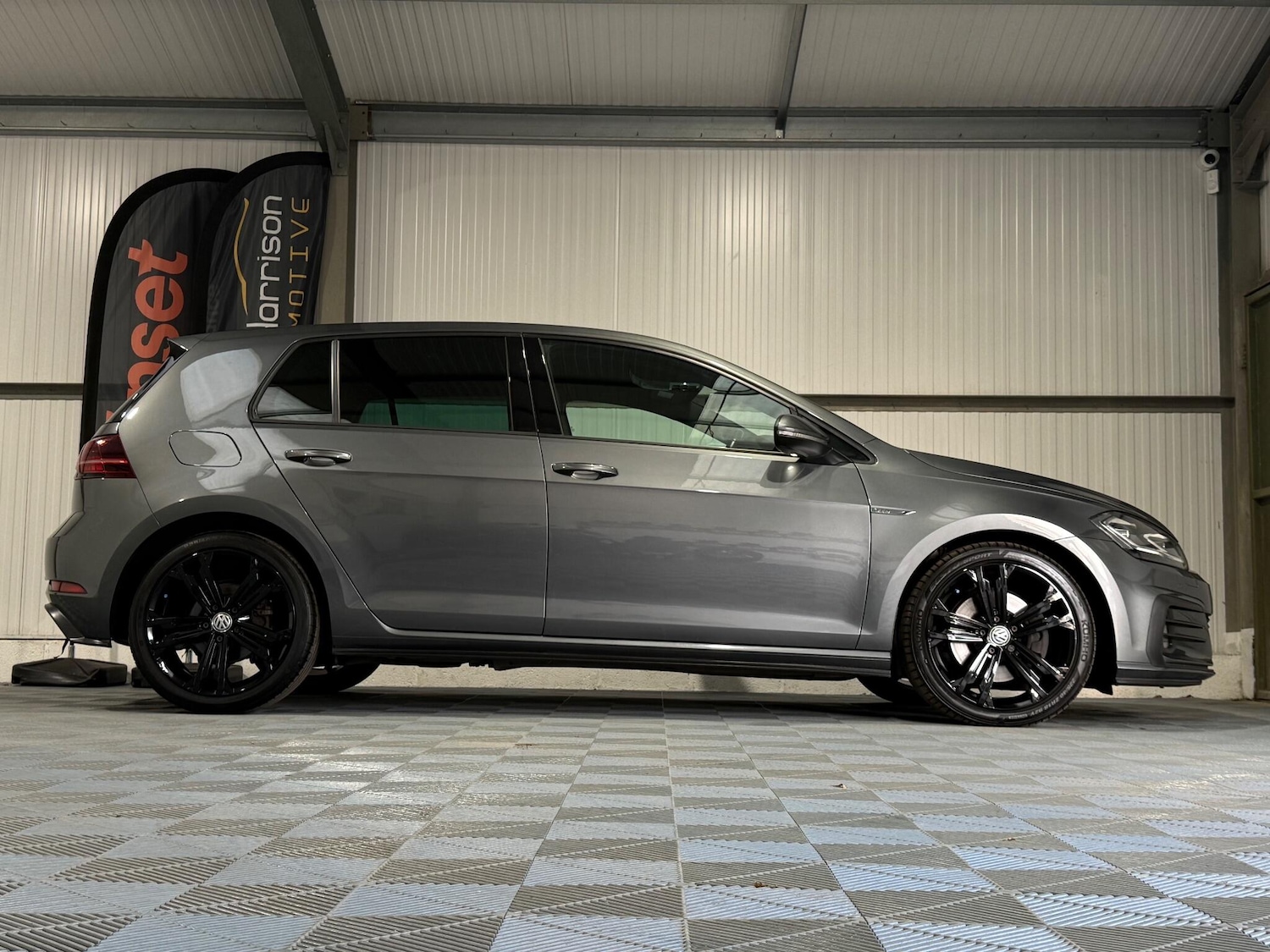 Used Volkswagen Golf 2017 for sale - 76942357: Photo 25