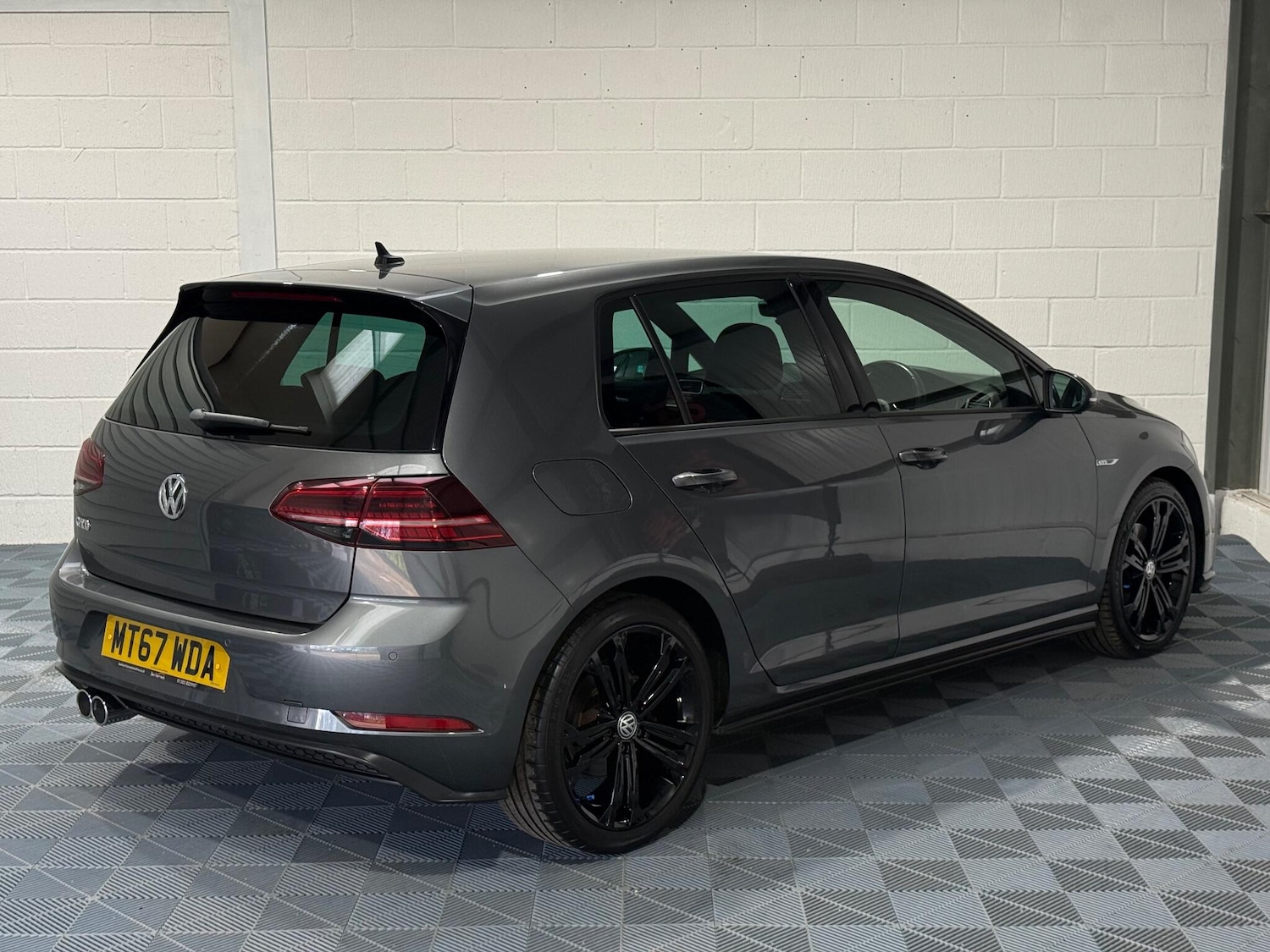 Used Volkswagen Golf 2017 for sale - 76942357: Photo 26