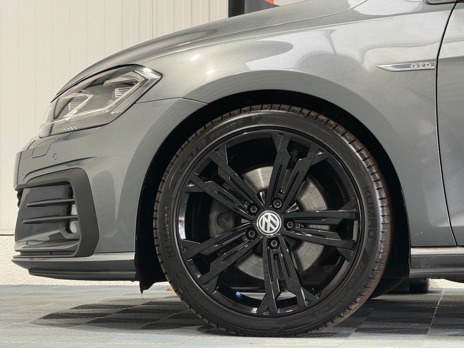 Used Volkswagen Golf 2017 for sale - 76942357: Photo 50