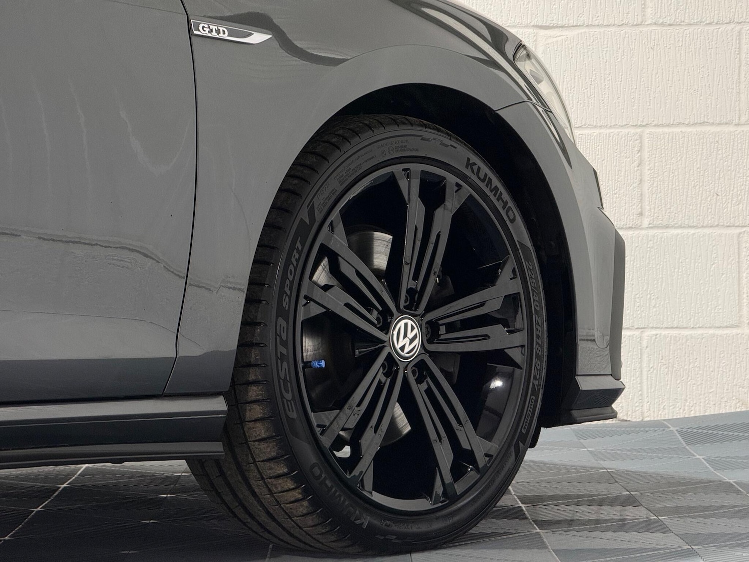 Used Volkswagen Golf 2017 for sale - 76942357: Photo 51