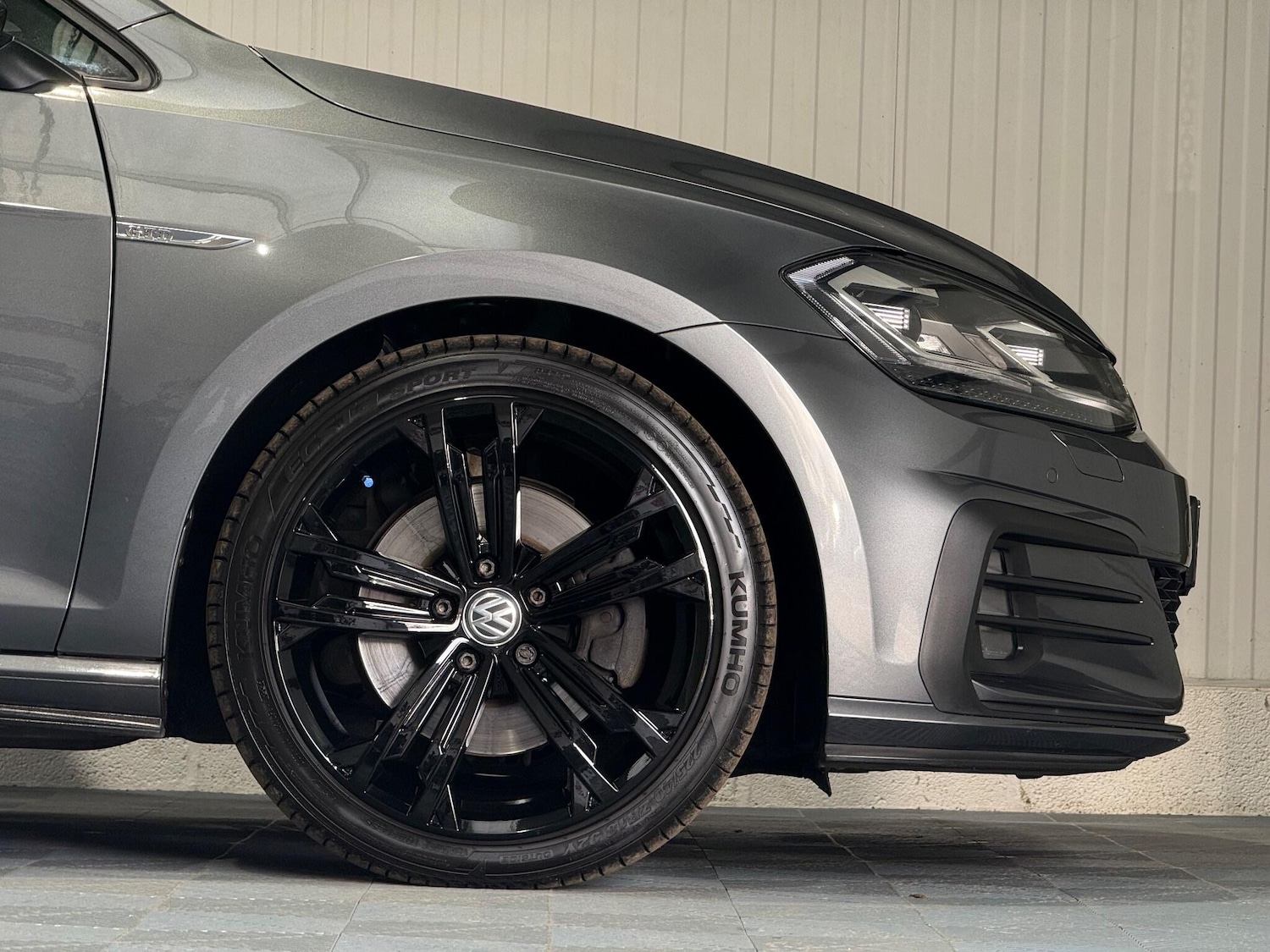 Used Volkswagen Golf 2017 for sale - 76942357: Photo 52