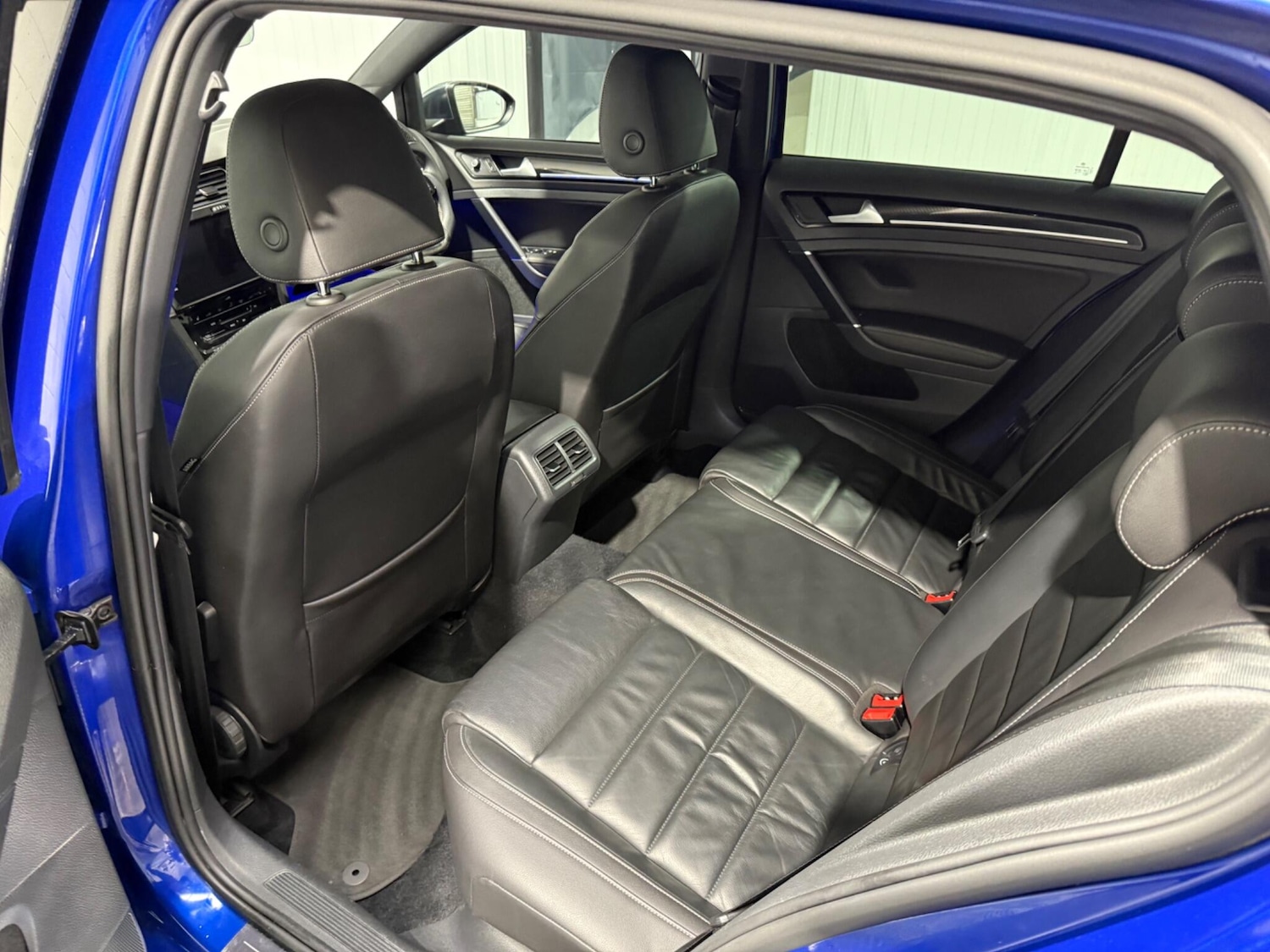 Used Volkswagen Golf 2016 for sale - 76613142: Photo 64