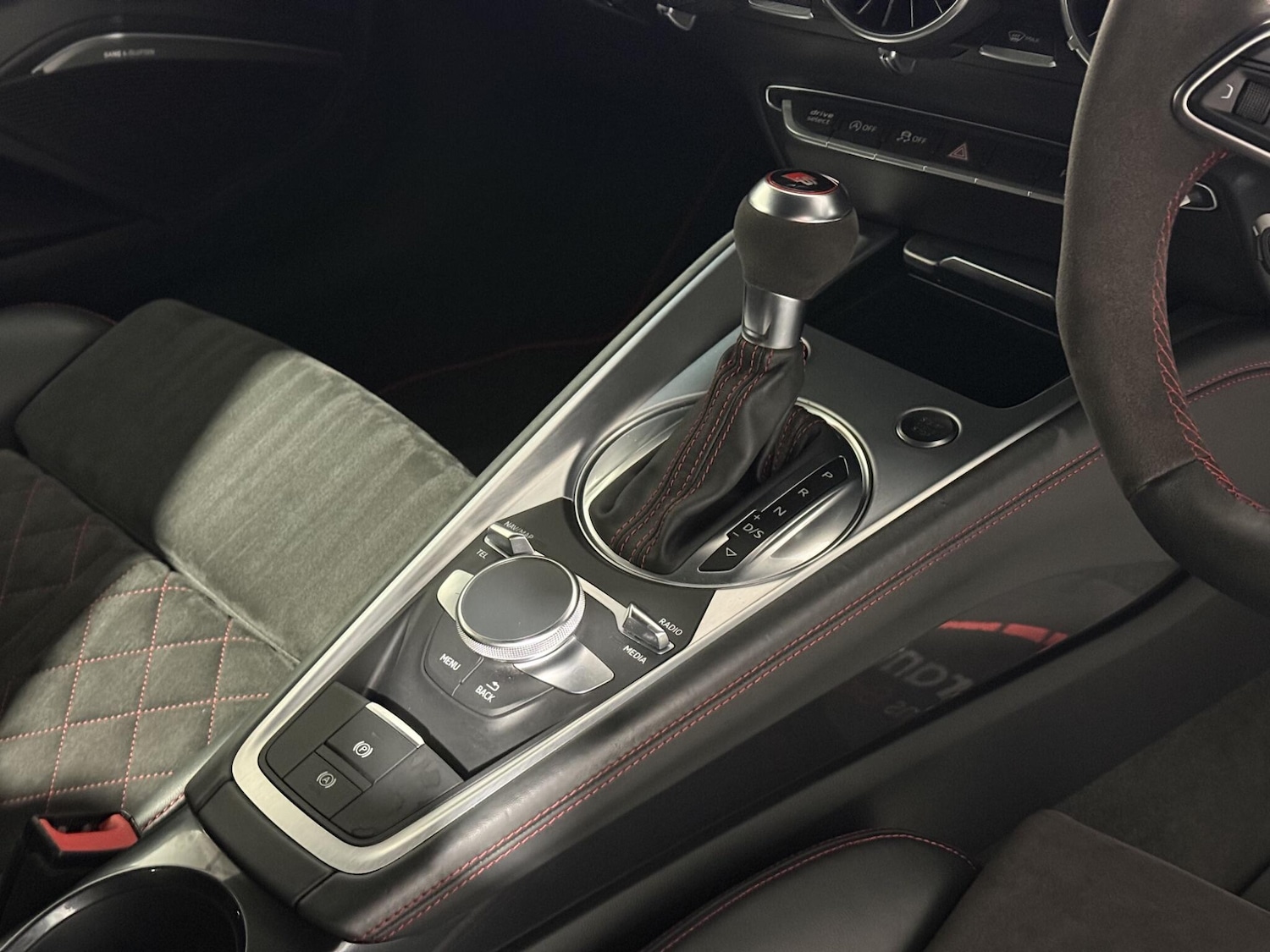 Used Audi TT for sale - 77646737: Photo 35