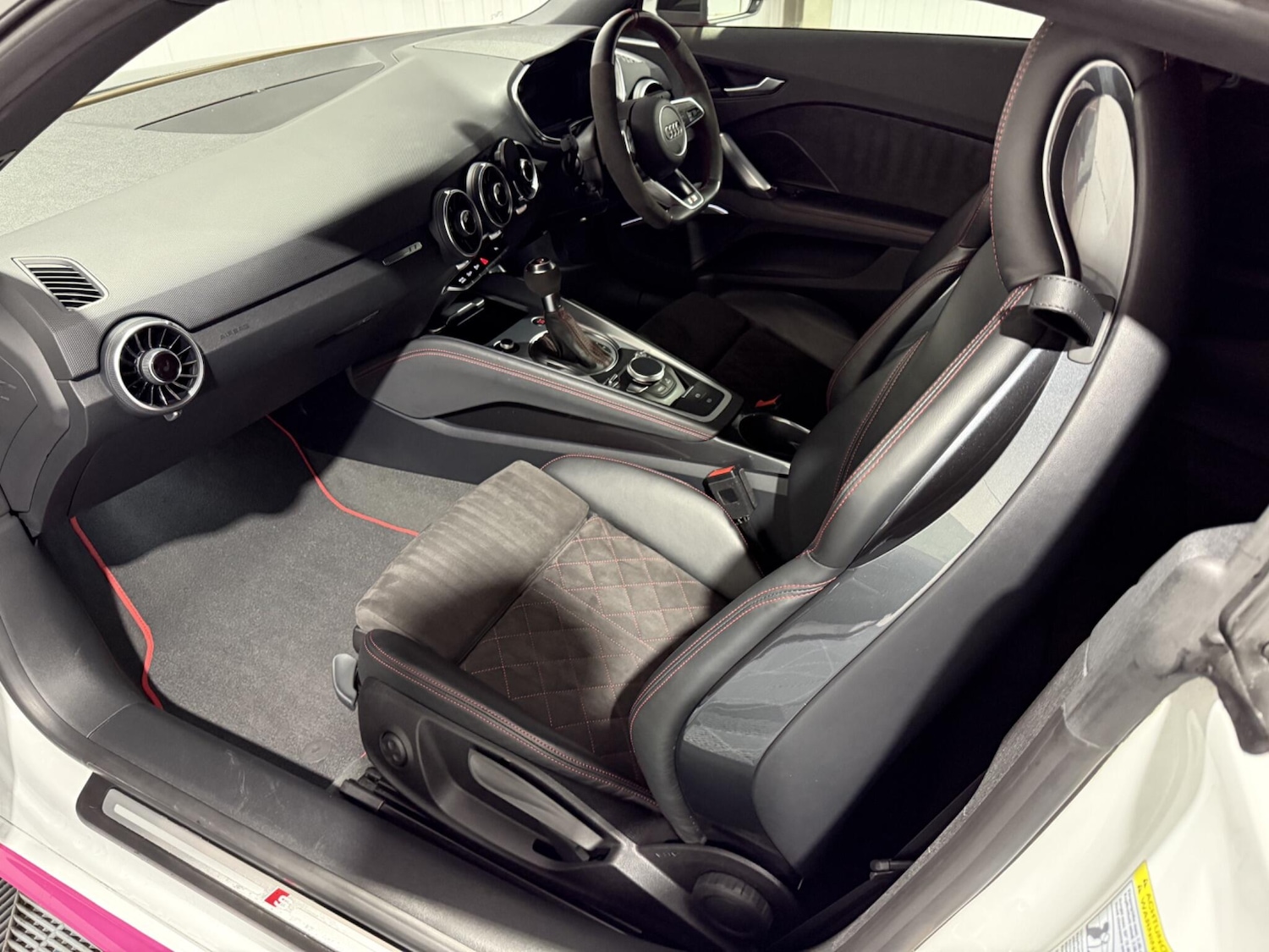 Used Audi TT for sale - 77646737: Photo 60