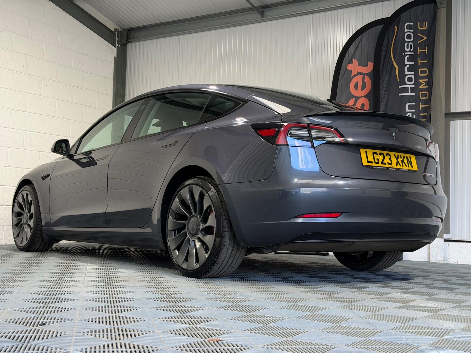 Used Tesla Model 3 2023 for sale - 78128075: Photo 13