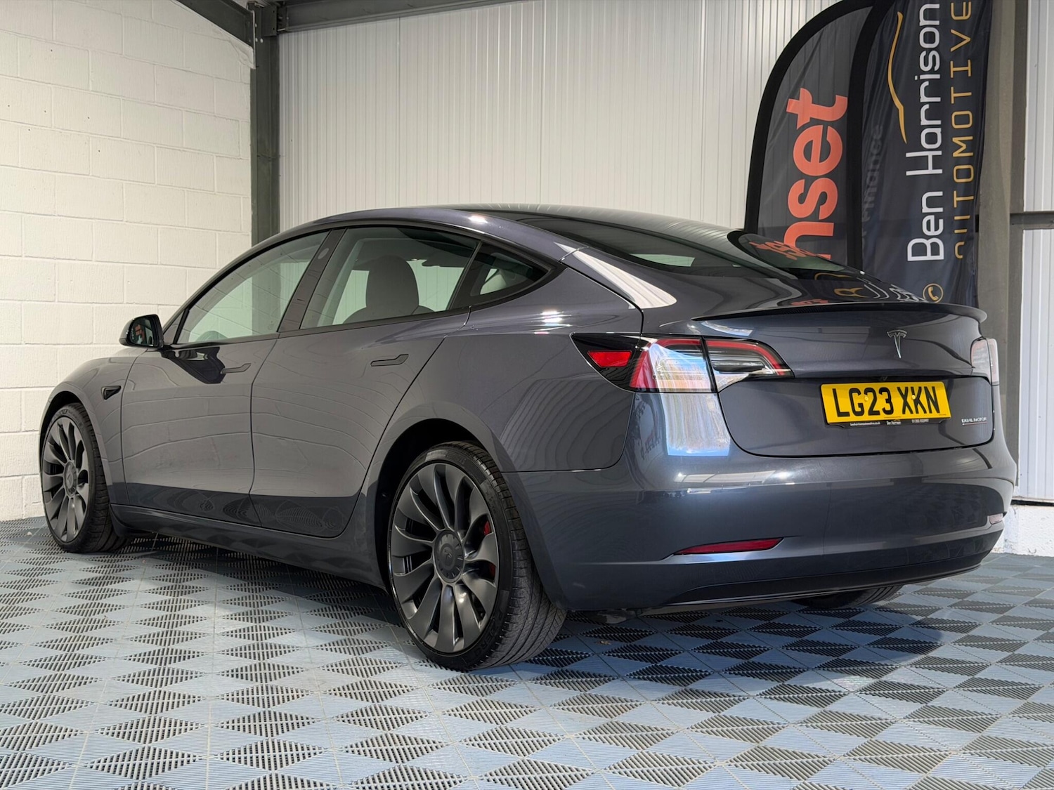 Used Tesla Model 3 2023 for sale - 78128075: Photo 14