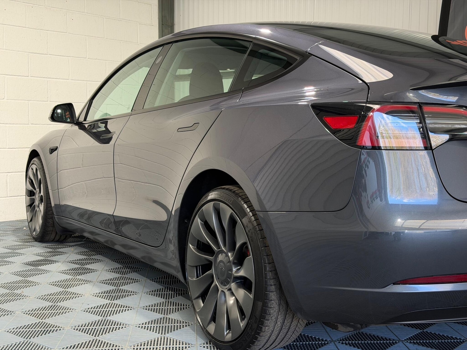 Used Tesla Model 3 2023 for sale - 78128075: Photo 15