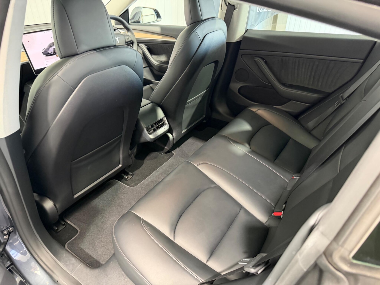 Used Tesla Model 3 2023 for sale - 78128075: Photo 38