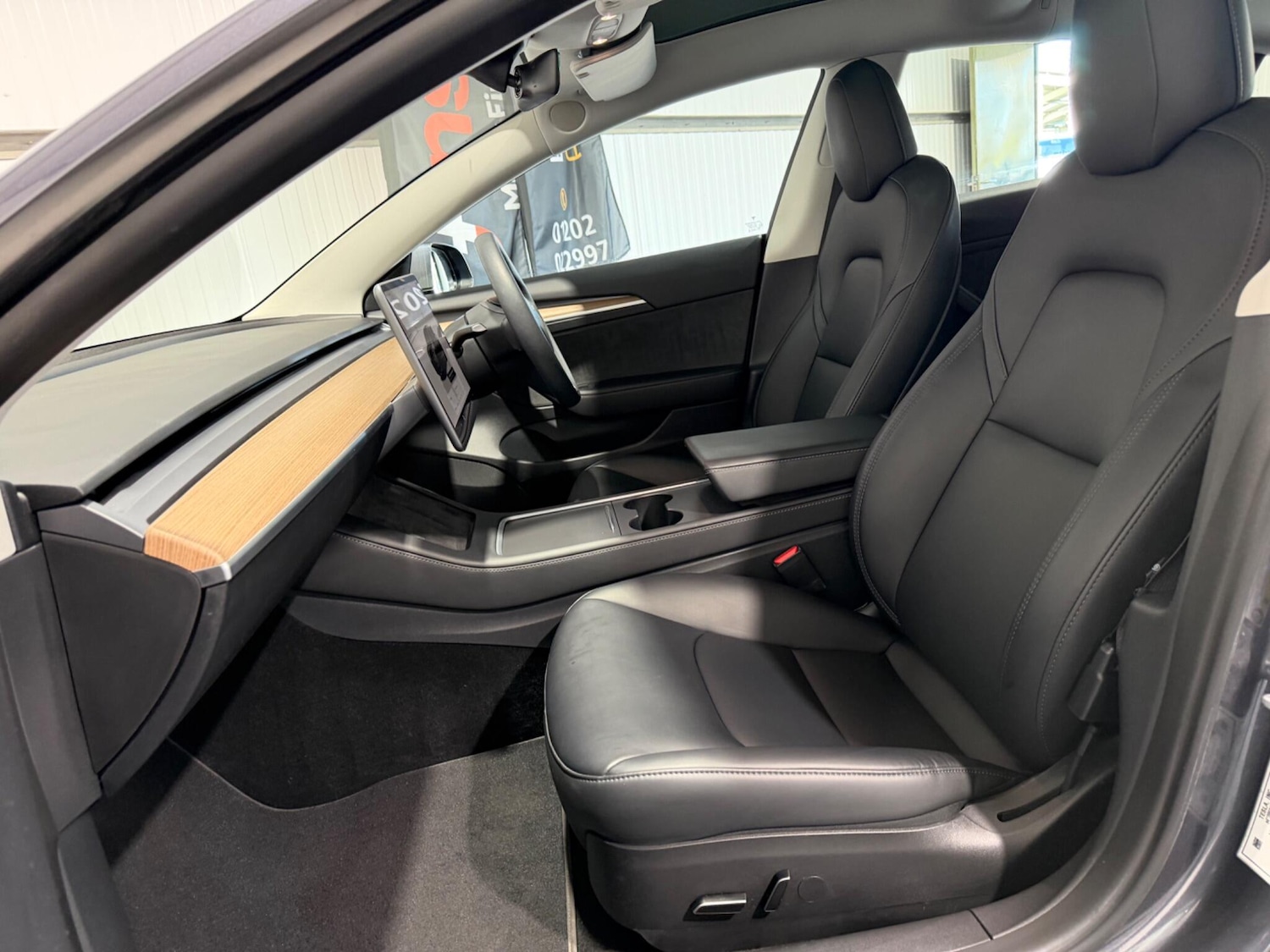 Used Tesla Model 3 2023 for sale - 78128075: Photo 56