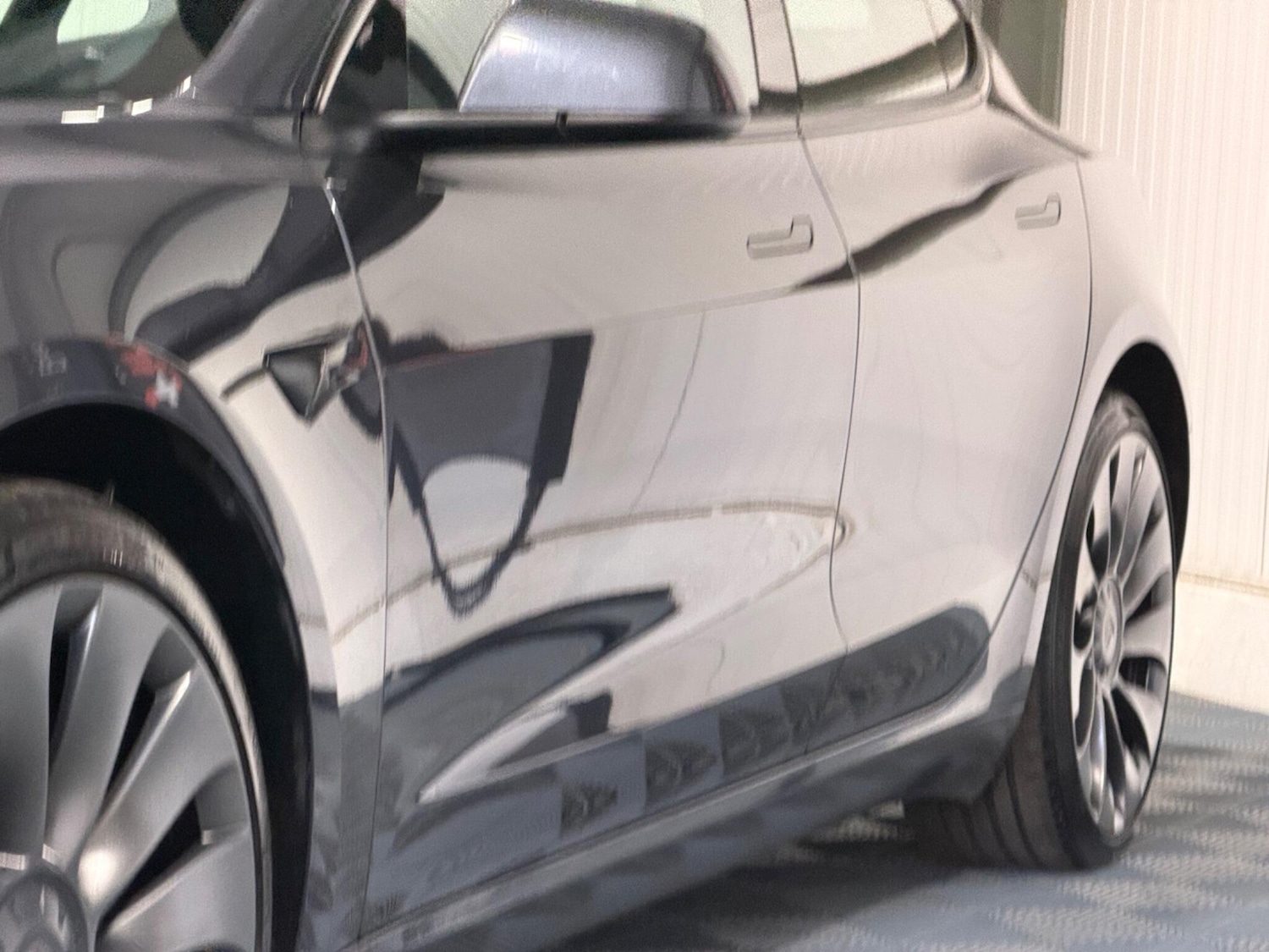 Used Tesla Model 3 2023 for sale - 78128075: Photo 59