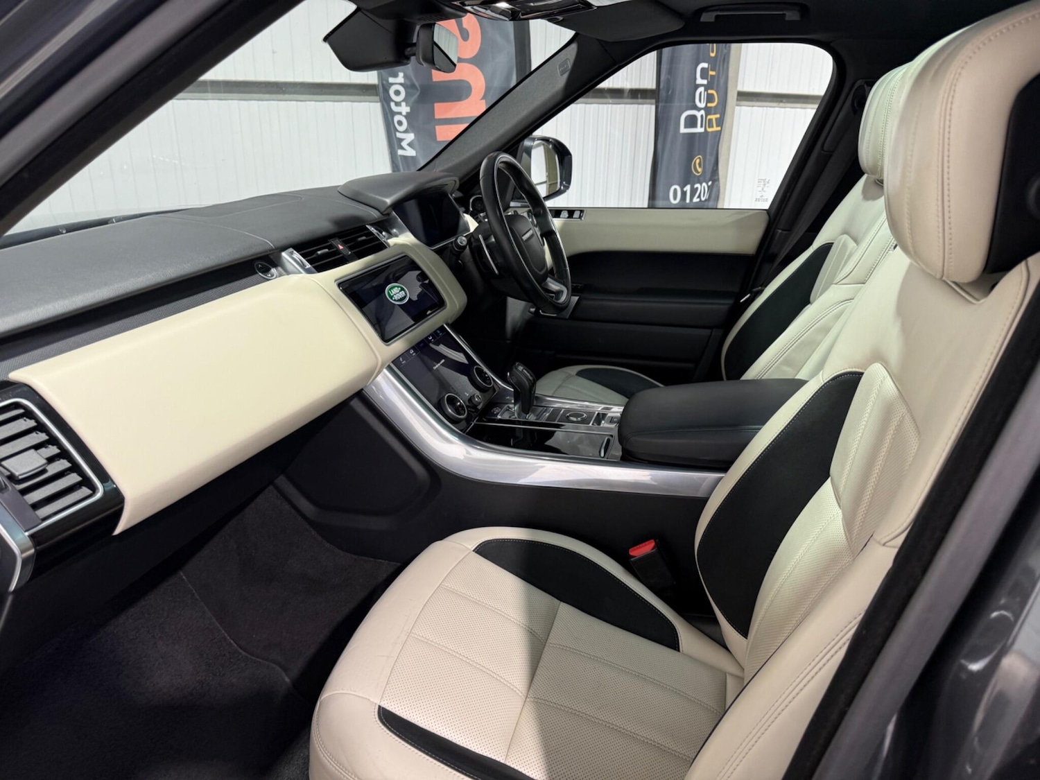 Used Land Rover Range Rover Sport 2019 for sale - 77057238: Photo 3