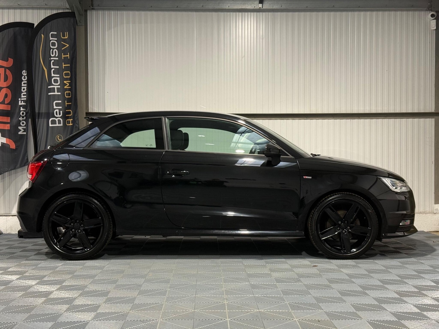 Used Audi A1 for sale - 76997129: Photo 27