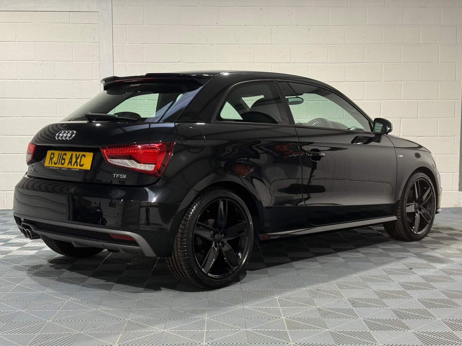 Used Audi A1 for sale - 76997129: Photo 29