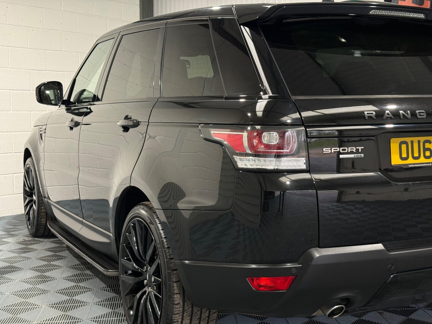 Used Land Rover Range Rover Sport 2014 for sale - 77637766: Photo 16