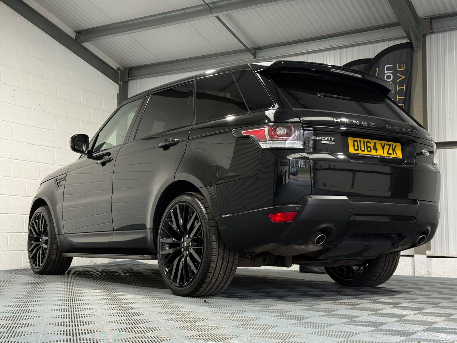 Used Land Rover Range Rover Sport 2014 for sale - 77637766: Photo 18